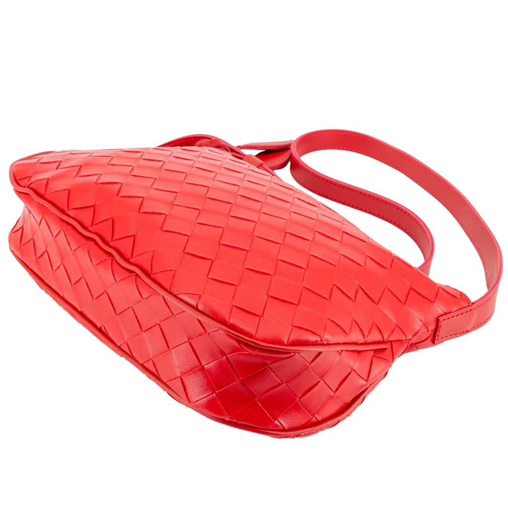Anastasia – Woven Shoulder Bag